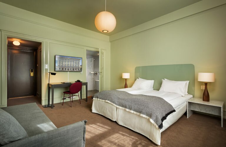Hotel386