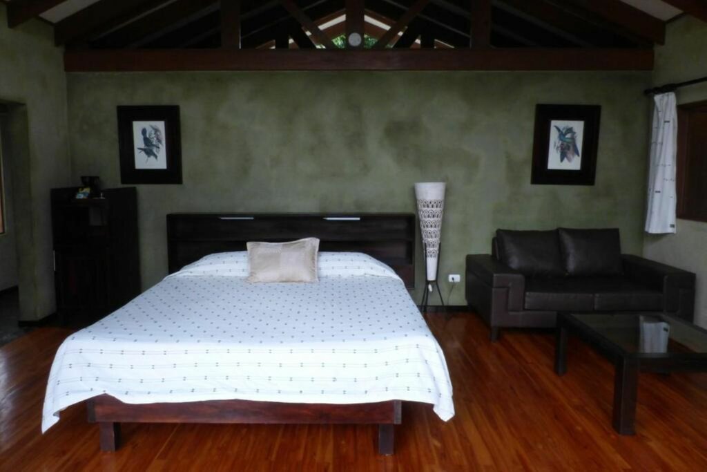 Hotel254
