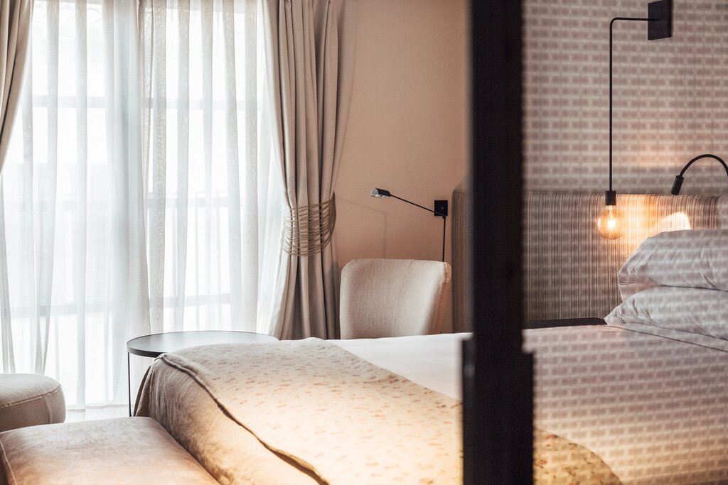 Hotel993