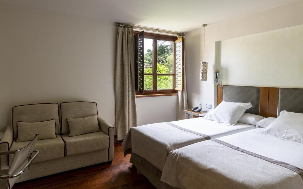 Hotel726