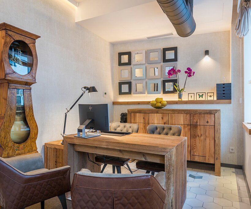 Hotel979