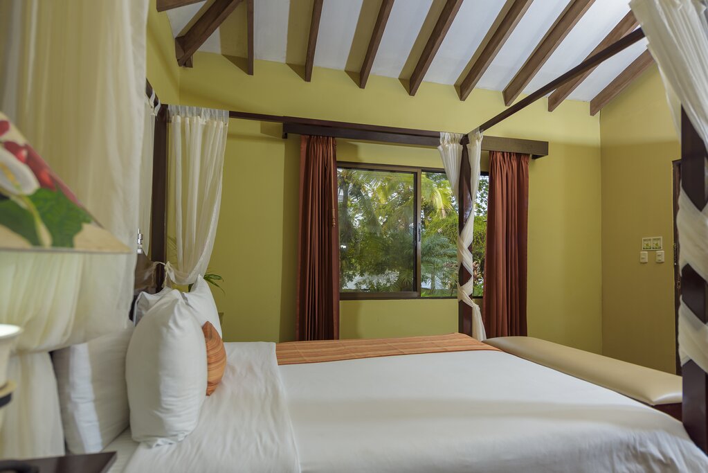 Hotel176
