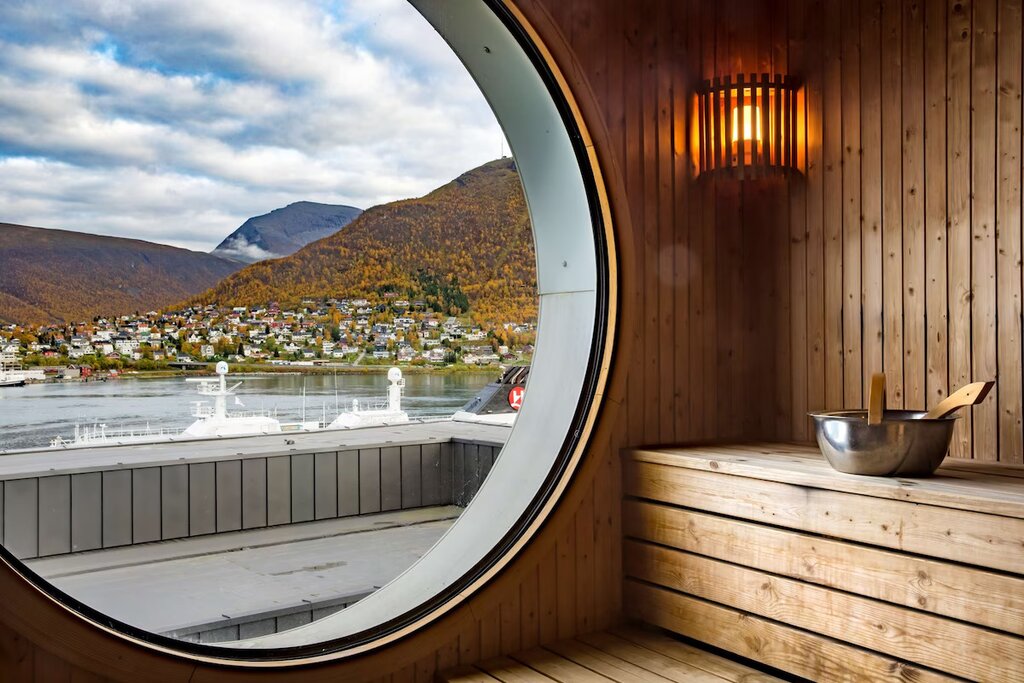Hotel375