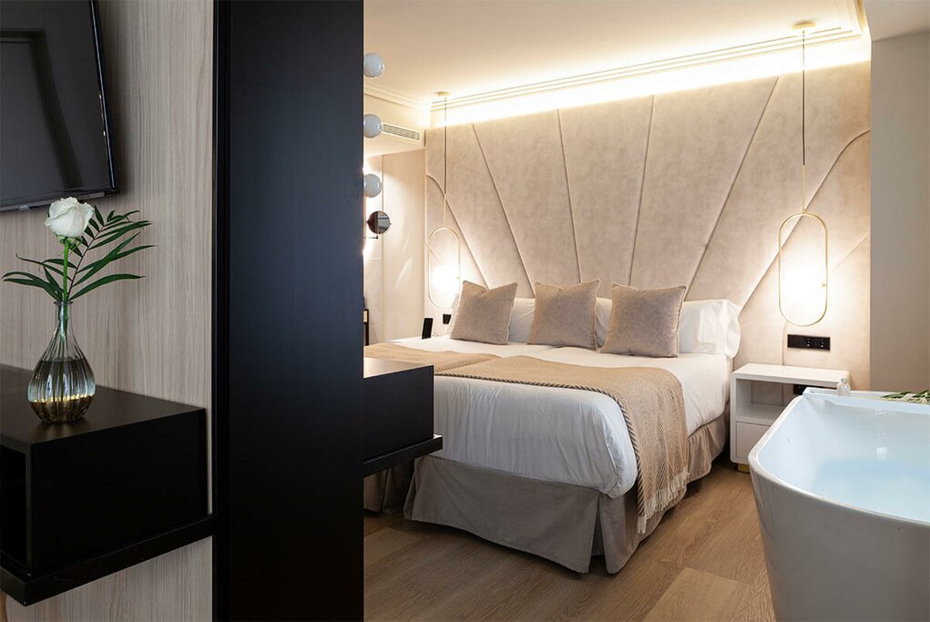 Hotel912