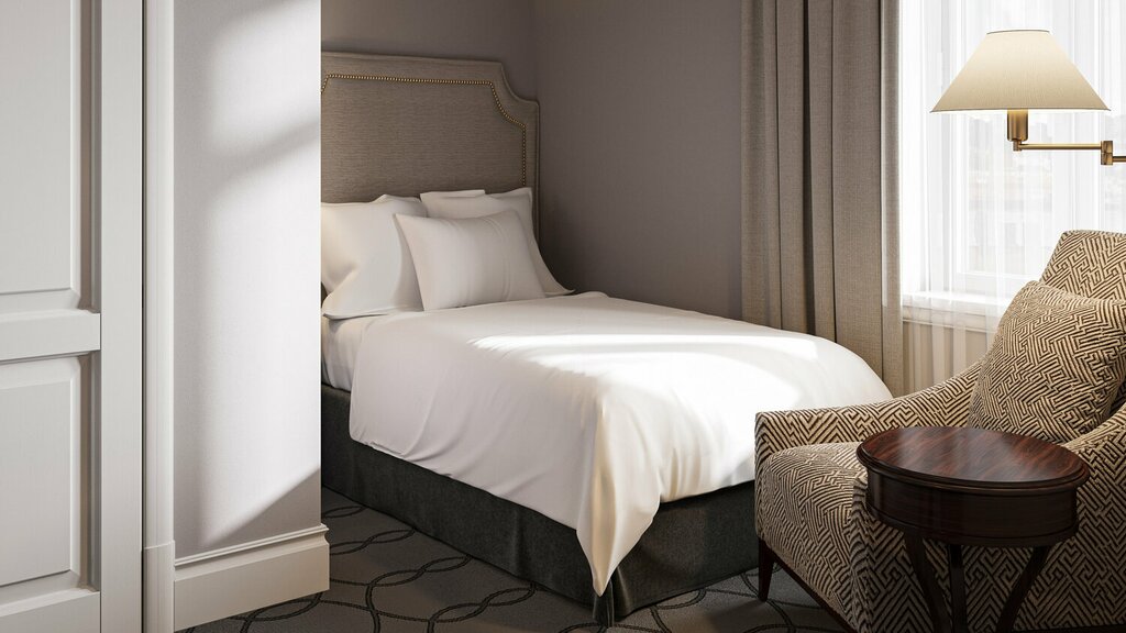 Hotel370