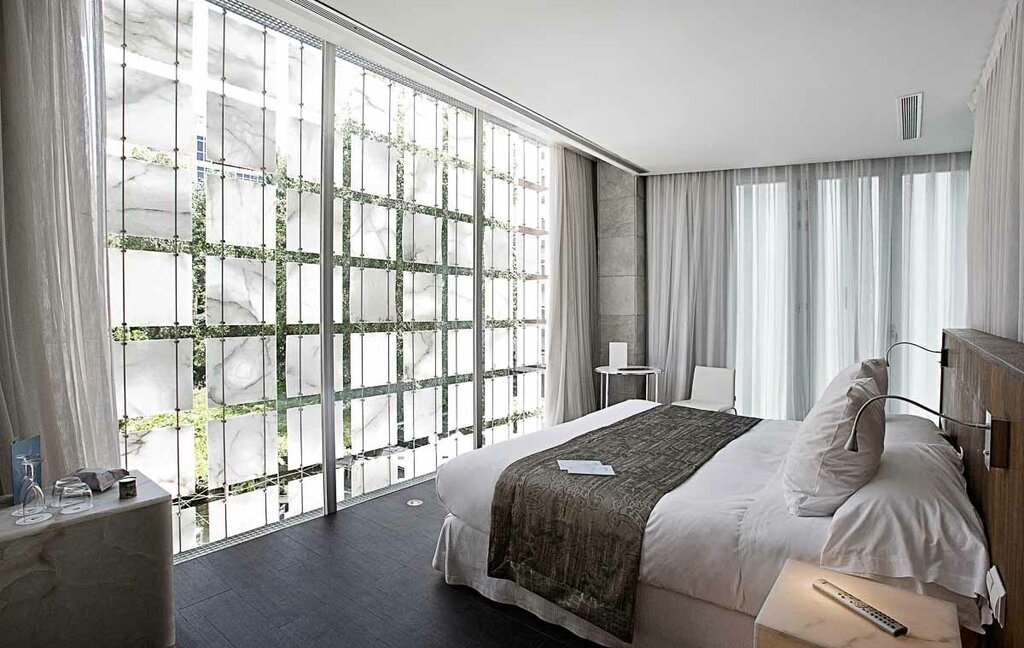 Hotel961