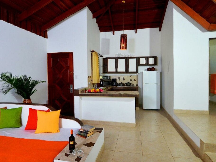 Hotel337