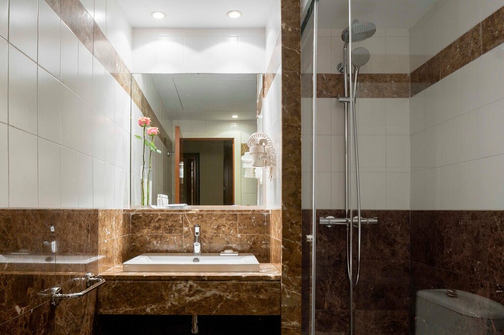 Hotel691