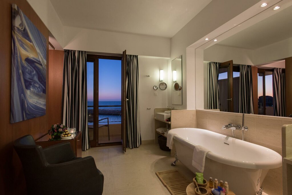 Hotel535