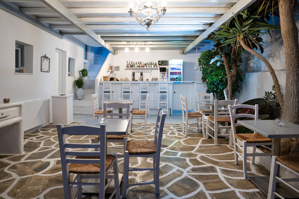 Hotel472