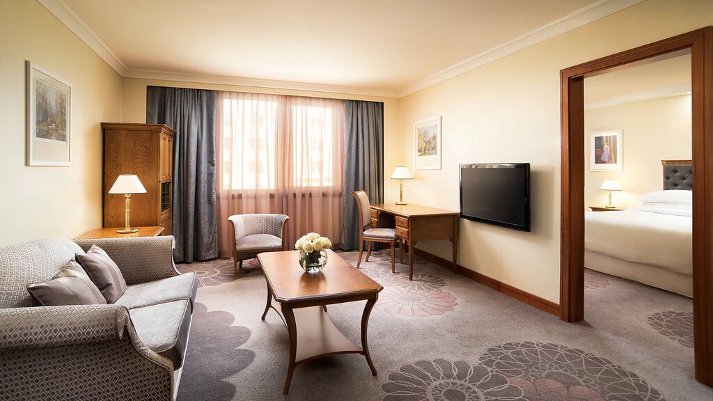 Hotel1365