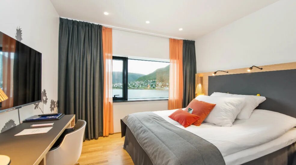 Hotel358