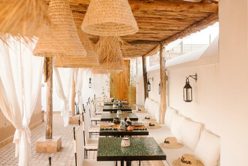 Hotel74