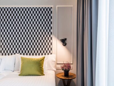 Hotel738