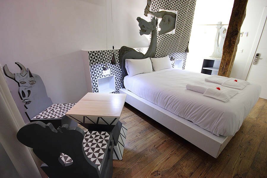 Hotel933