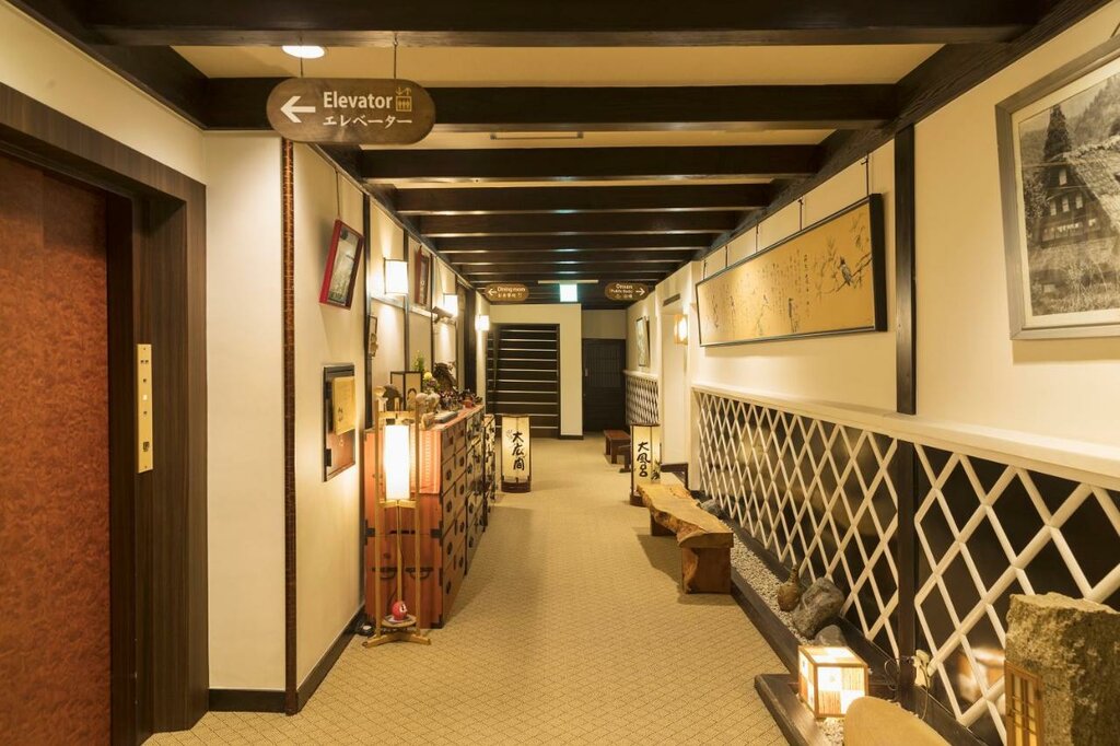 Hotel114
