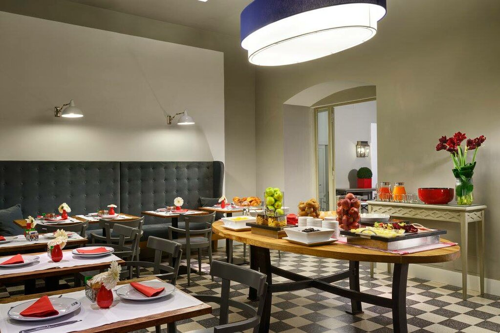 Hotel51