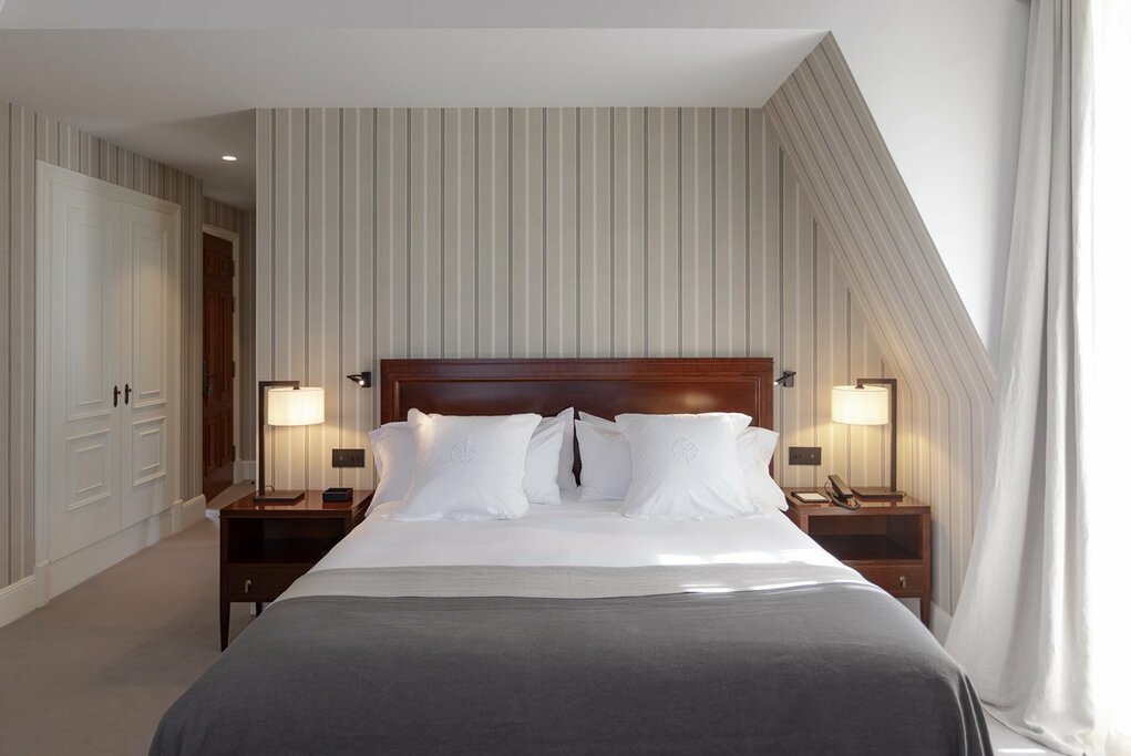 Hotel717