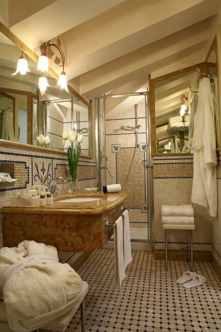 Hotel57