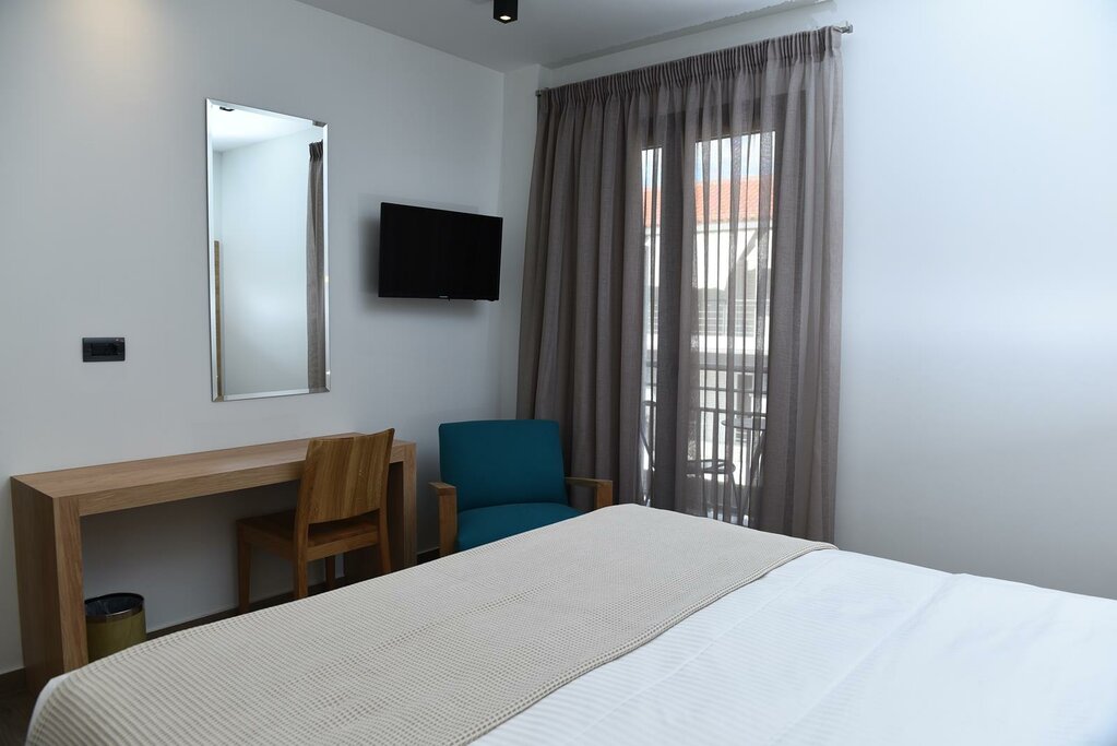 Hotel650