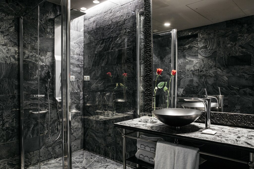 Hotel782