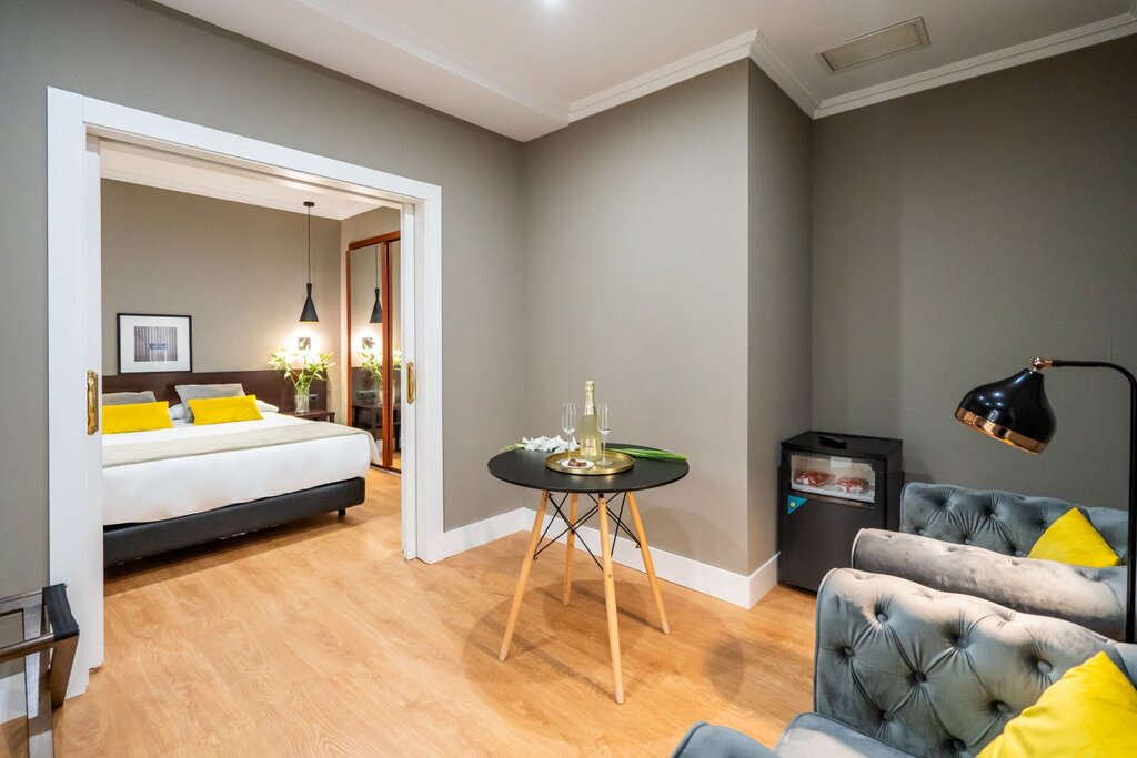 Hotel824