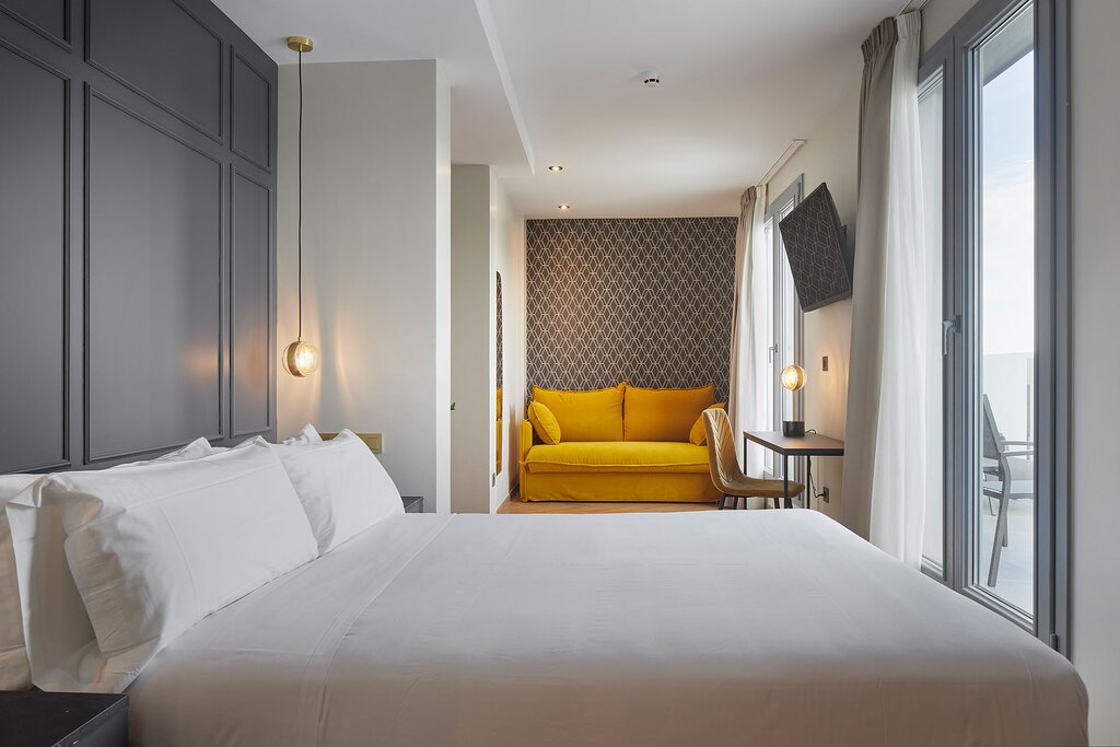 Hotel739