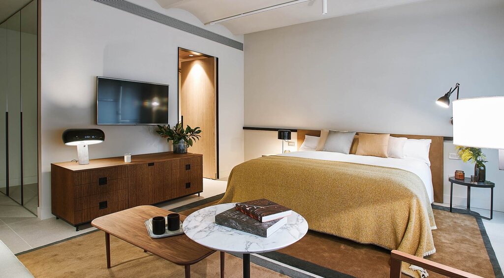 Hotel980