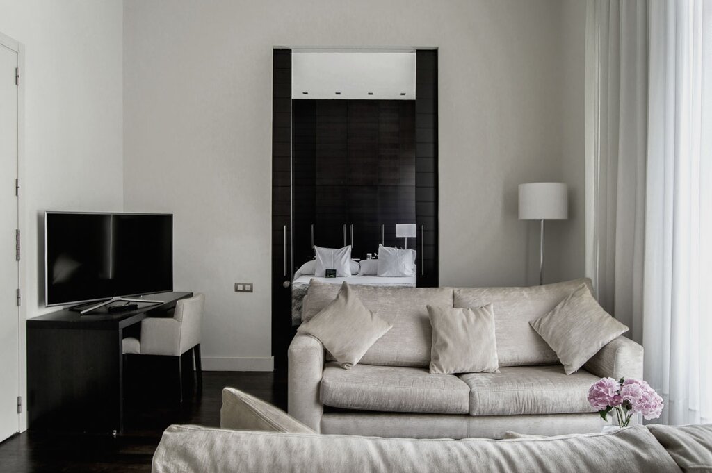 Hotel786