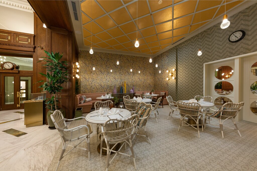 Hotel1350