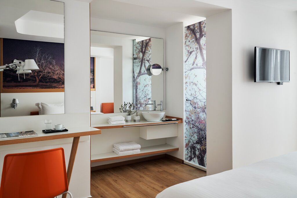 Hotel518