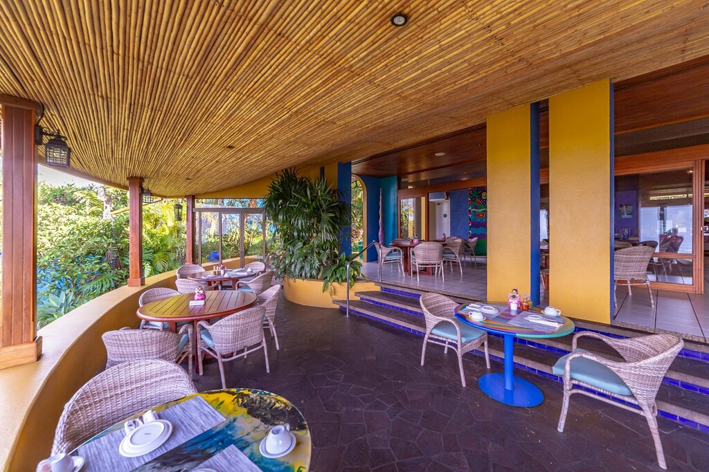 Hotel270