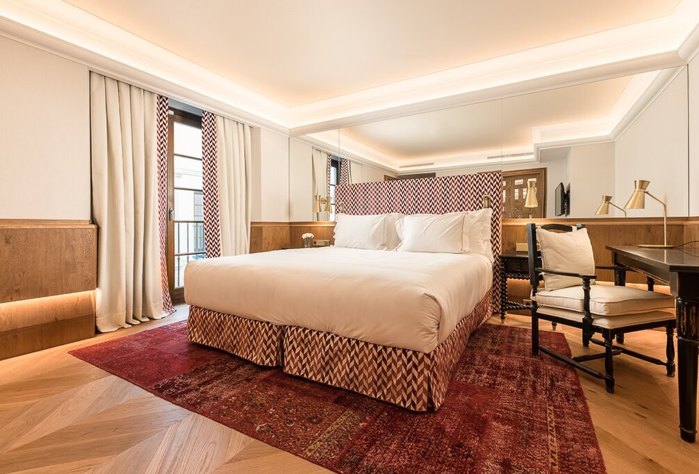 Hotel705