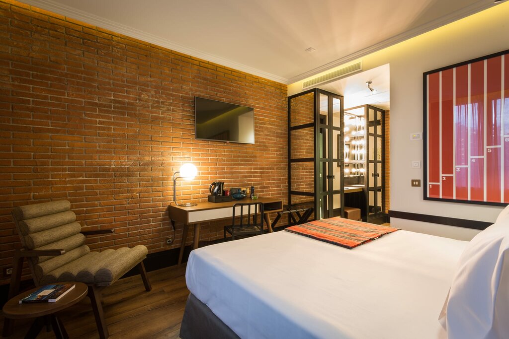 Hotel663