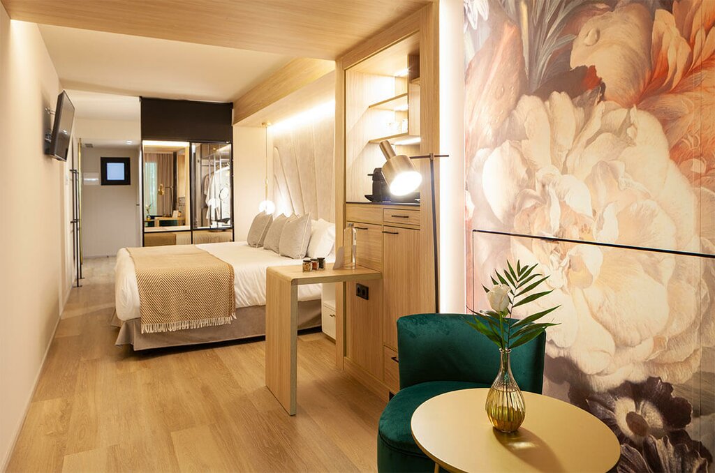 Hotel912