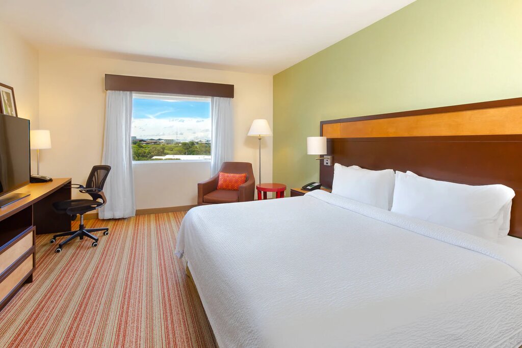 Hotel282