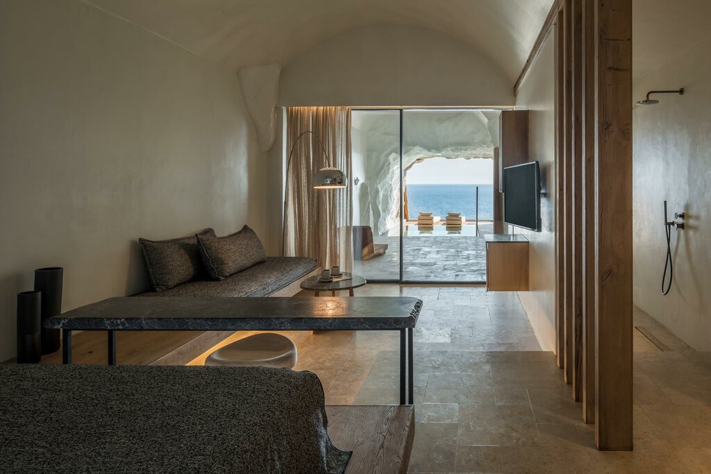 Hotel595