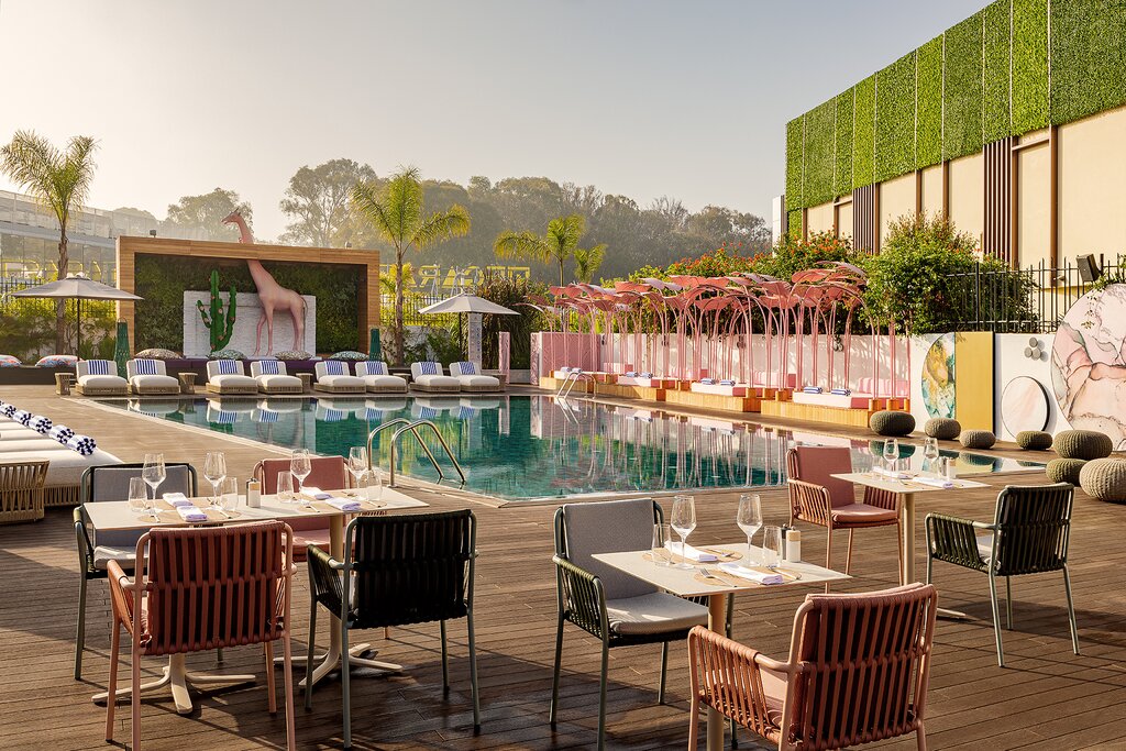 Hotel105