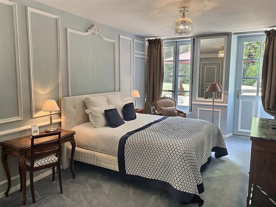 Hotel1281