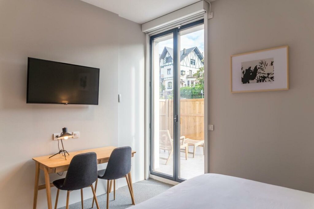 Hotel958