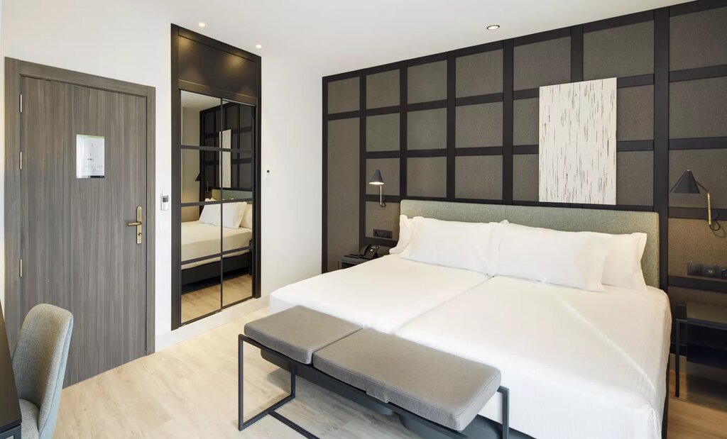 Hotel732