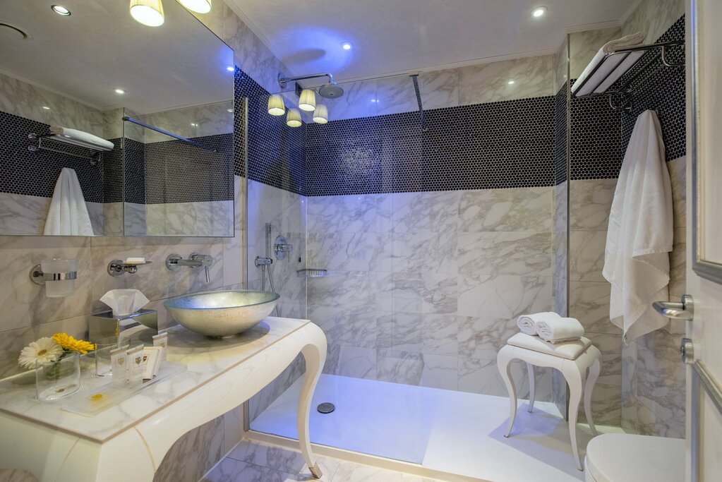 Hotel24