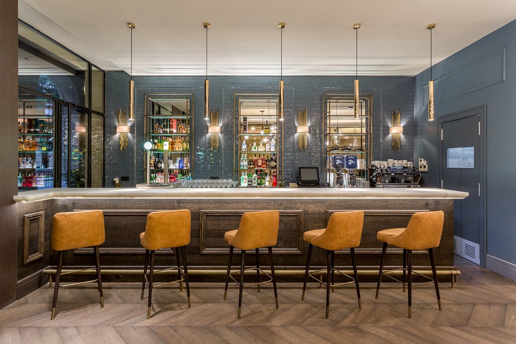 Hotel748
