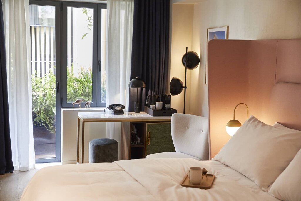 Hotel512