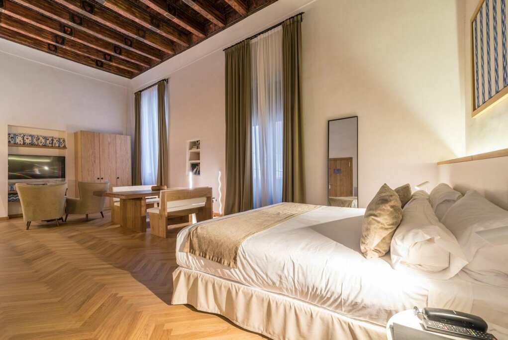 Hotel885