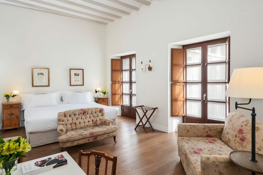Hotel798
