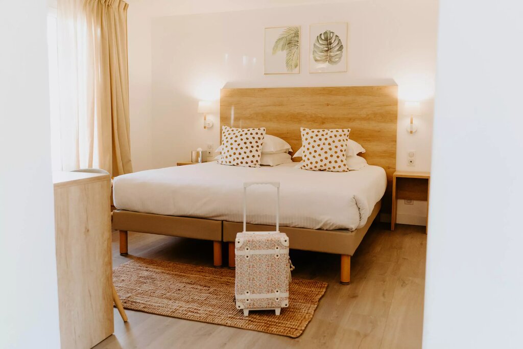 Hotel1273