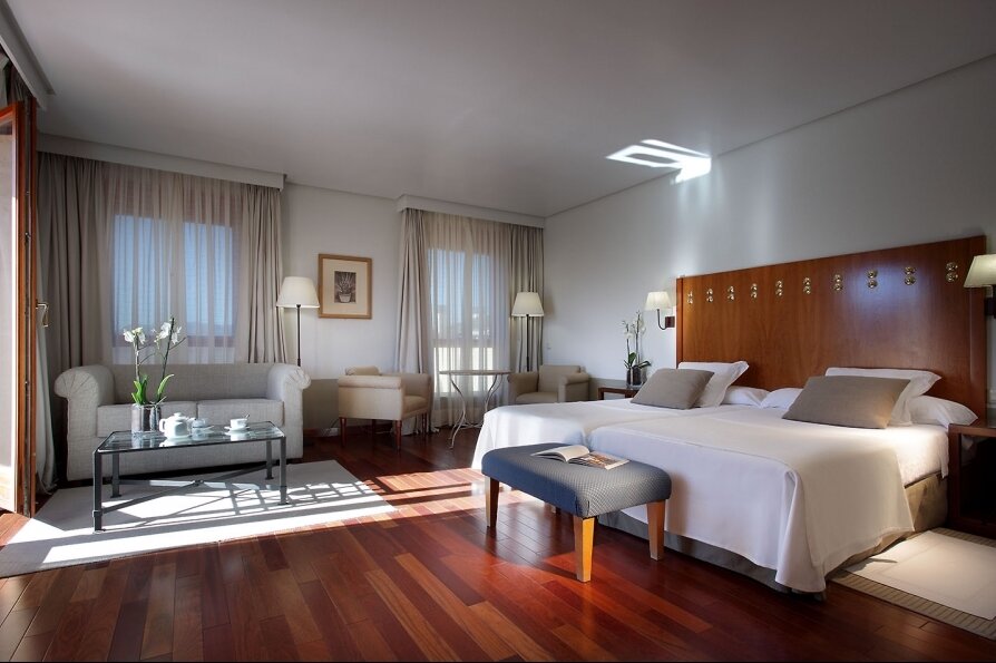 Hotel668