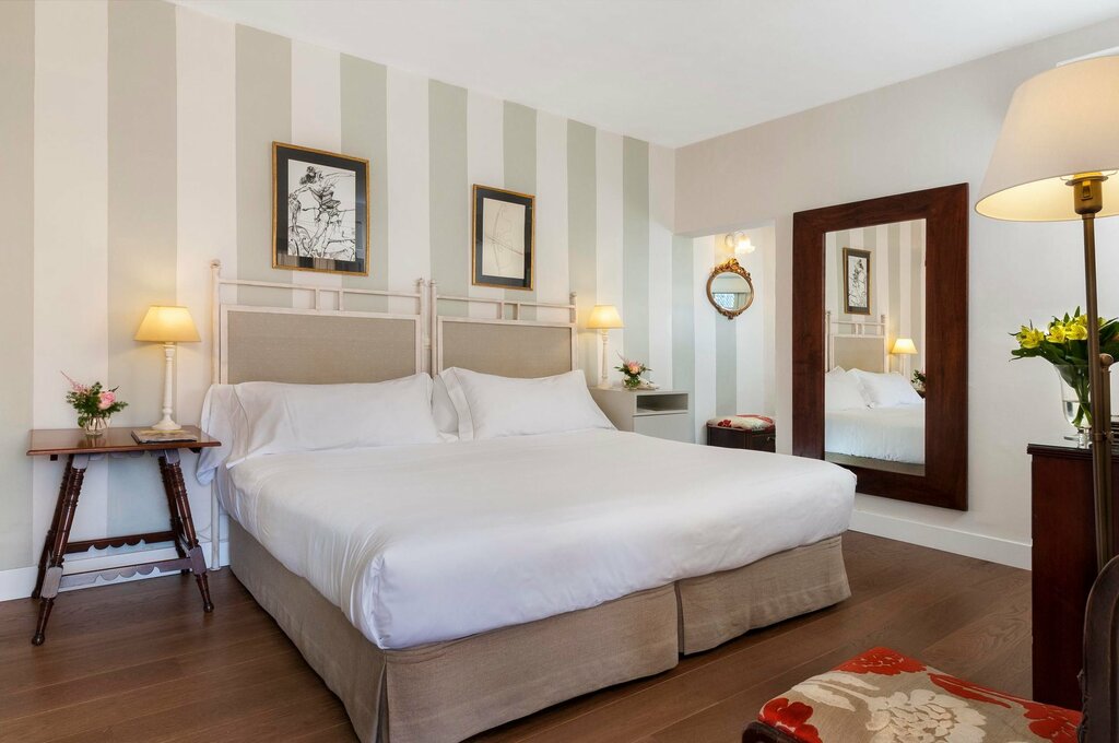 Hotel798