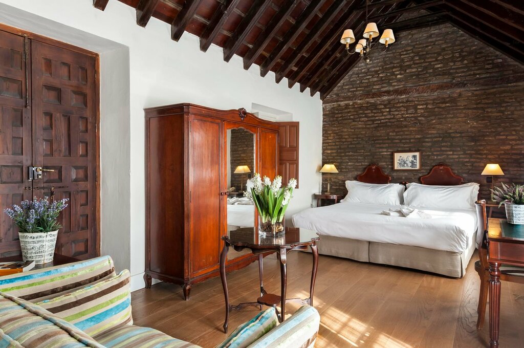Hotel798